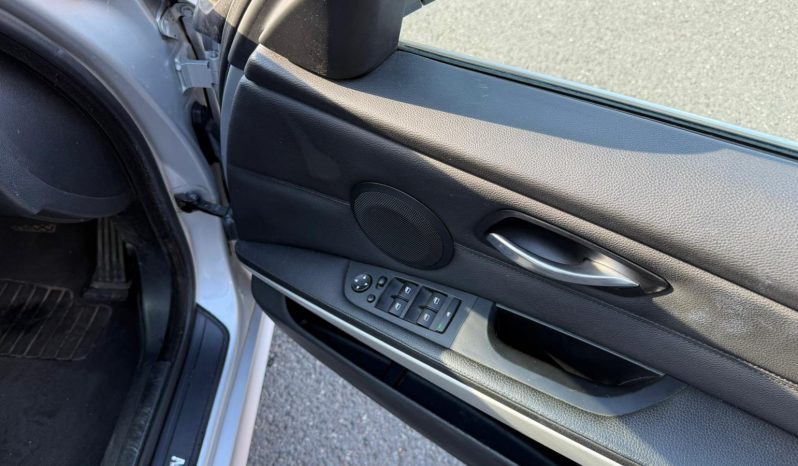 BMW 320i Se Bus Edition A full