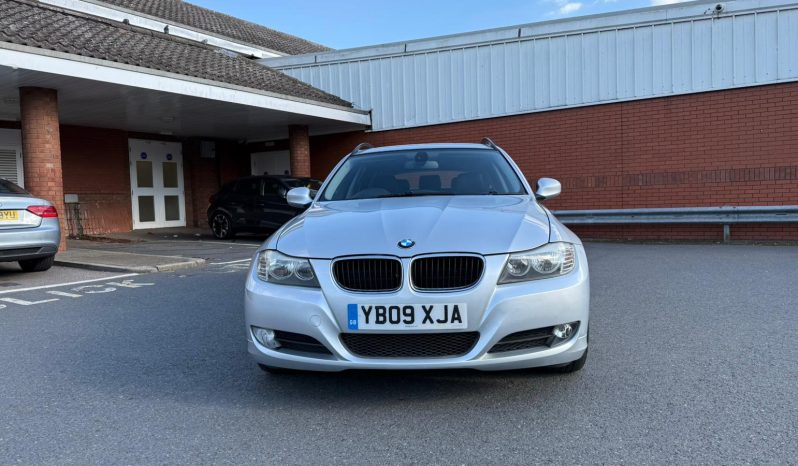 BMW 320i Se Bus Edition A full