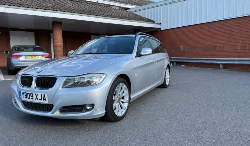 BMW 320i Se Bus Edition A full