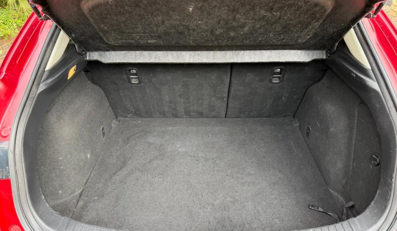 Mazda 3 Se-L Nav full